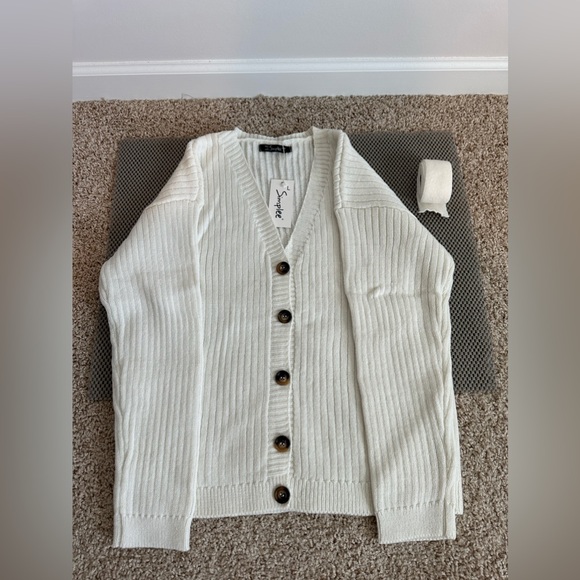 Simplee Women's Knitted Skirt and Blouse with Belt Two Pieces Skirt Set - Picture 9 of 14